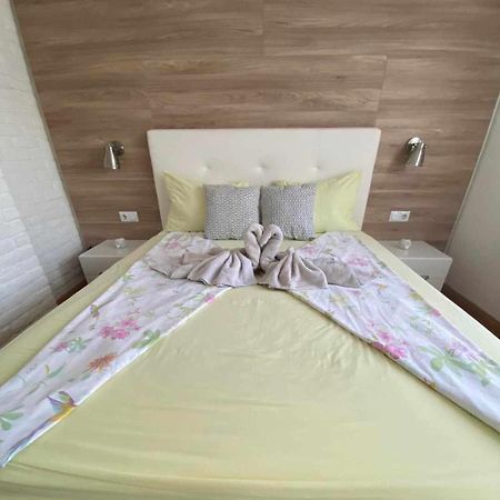 Apartment Art Veliko Tarnovo Buitenkant foto