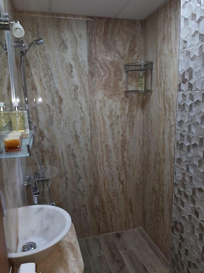 Apartment Art Veliko Tarnovo Buitenkant foto