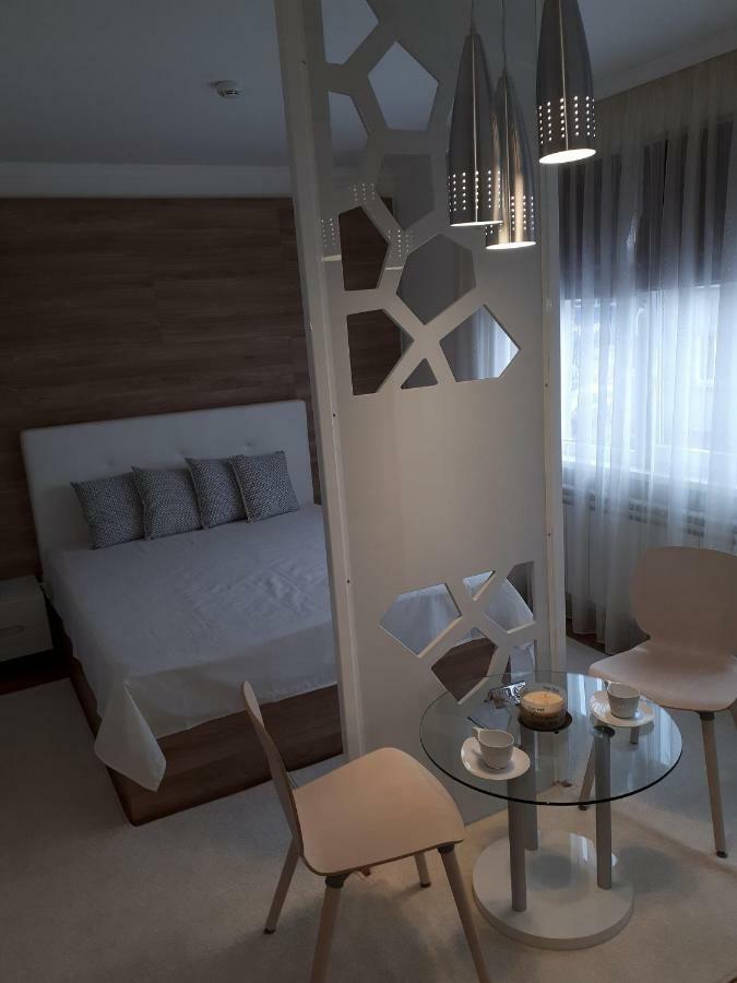 Apartment Art Veliko Tarnovo Buitenkant foto