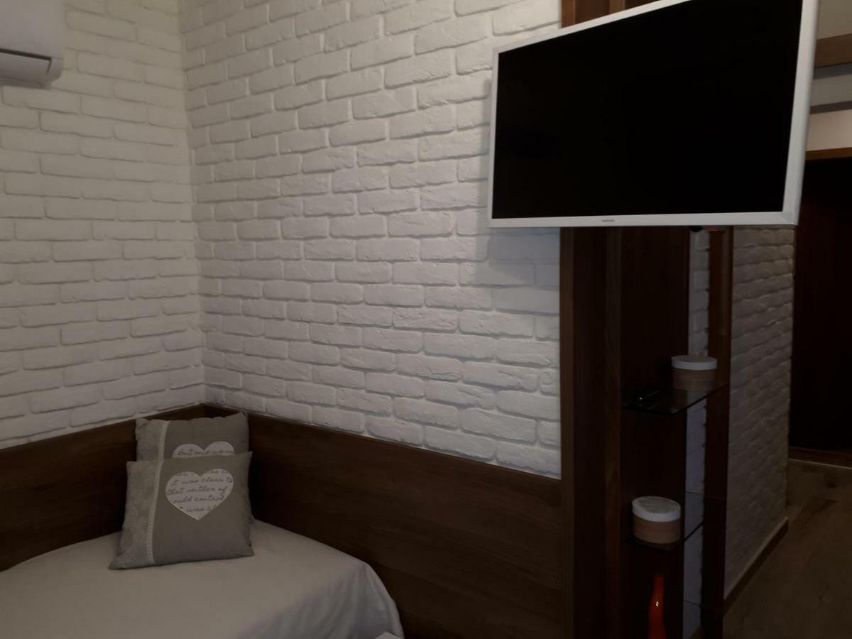 Apartment Art Veliko Tarnovo Buitenkant foto