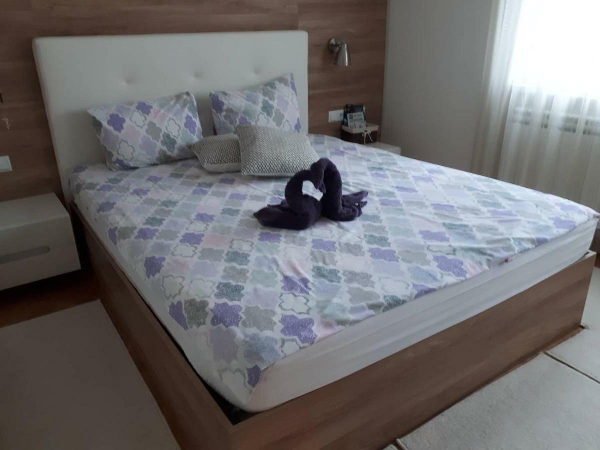 Apartment Art Veliko Tarnovo Buitenkant foto