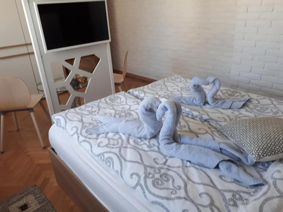 Apartment Art Veliko Tarnovo Buitenkant foto